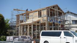 サラサホーム福井北　(株)ガウディ　上棟