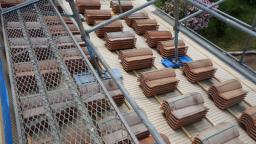 サラサホーム福井北　フランス瓦