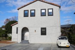 サラサホーム福井北　(株)ガウディ　かわいい家